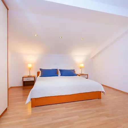 Dalmare Sea View With Huge Balcony Apartment *
