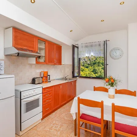 Dalmare Sea View With Huge Balcony Apartment *
